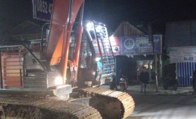 Peninjauan lapangan oleh pihak PUPR Kota Samarinda, PDAM & Pelaksana pekerjaan drainase lanjutan di Jl. P. Suryanata